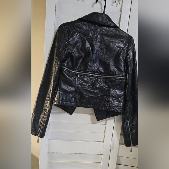 WOW, couture USA black leather jacket - Picture 5 of 7